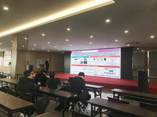 中柯大數(shù)據(jù)公司信研院團(tuán)隊來柯力技術(shù)交流，開展人工智能、大數(shù)據(jù)培訓(xùn)